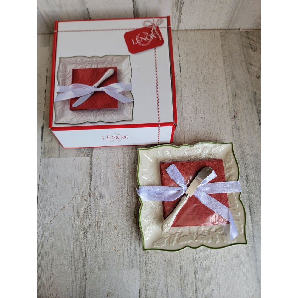 Lenox hosting holidays carved Square tray knife napkins set Xmas‎ decor